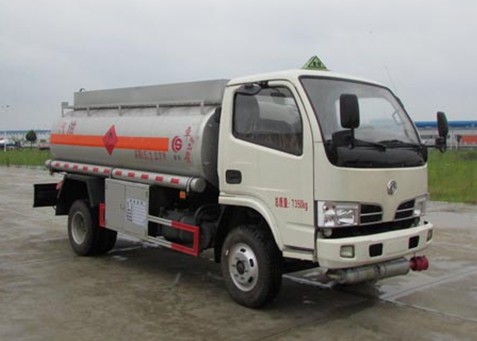東風(fēng)多利卡加油車(chē)圖片 東風(fēng)多利卡加油車(chē)圖片