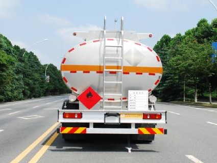 國六東風(fēng)天錦16.6方雙倉油罐車 國六東風(fēng)天錦16.6方雙倉油罐車